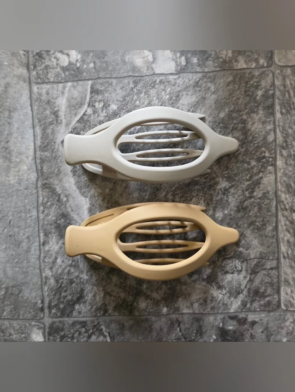 Neutral Oval Flat Hair Claw Clips - Taupe/Gray & Tan BNIB